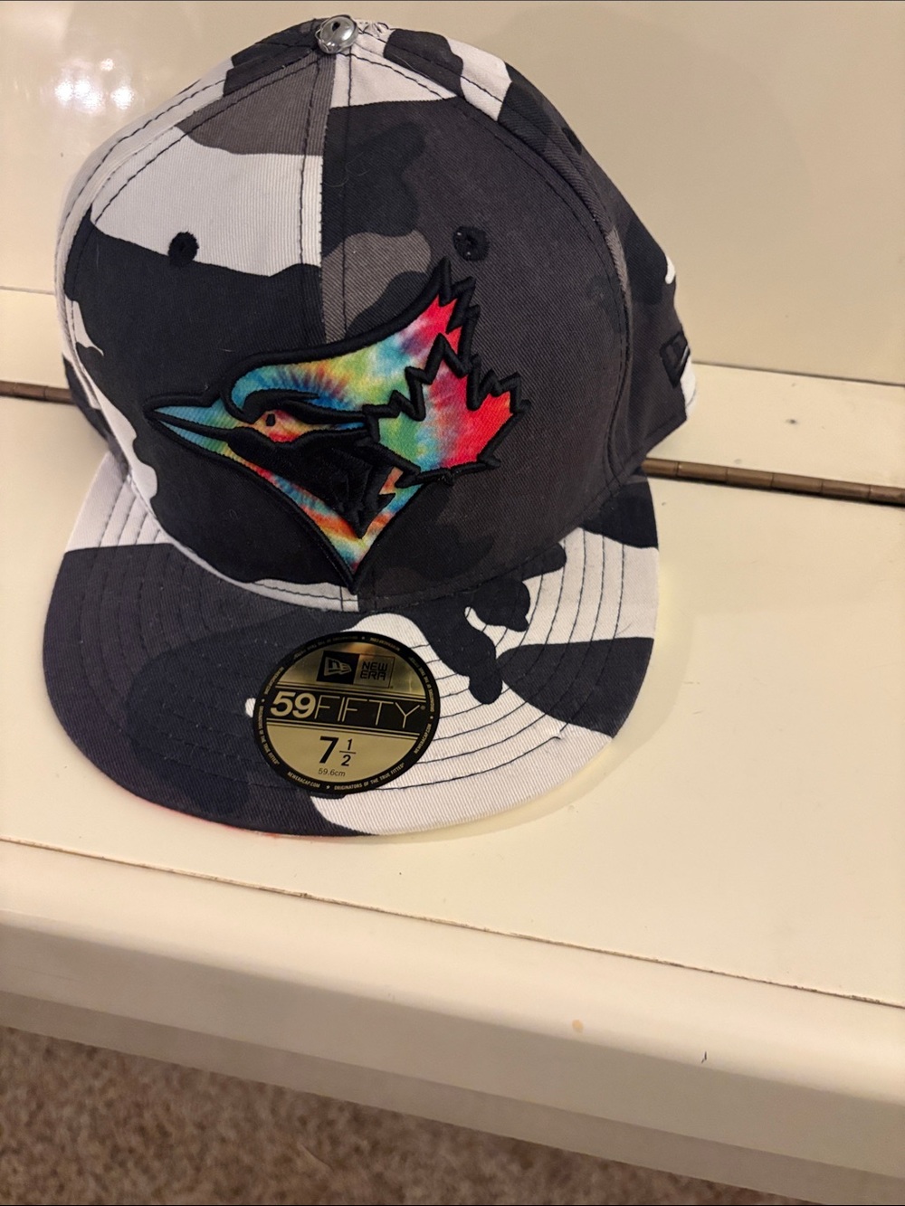 Hat cap brand new licensed fitted tye dyed under visor